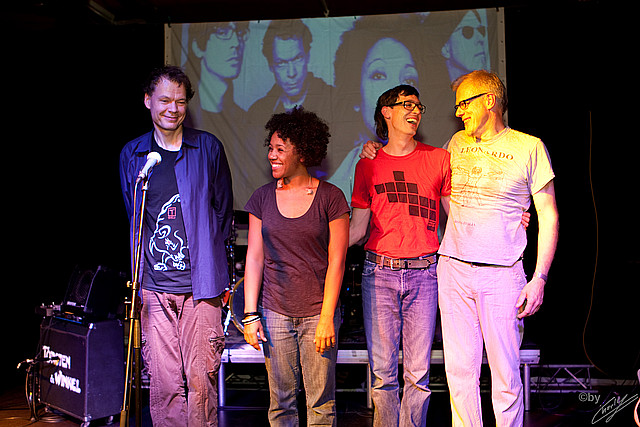2009-10-07 - HATTLER - 217.jpg