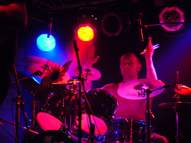 Molke_DRUMMER.jpg